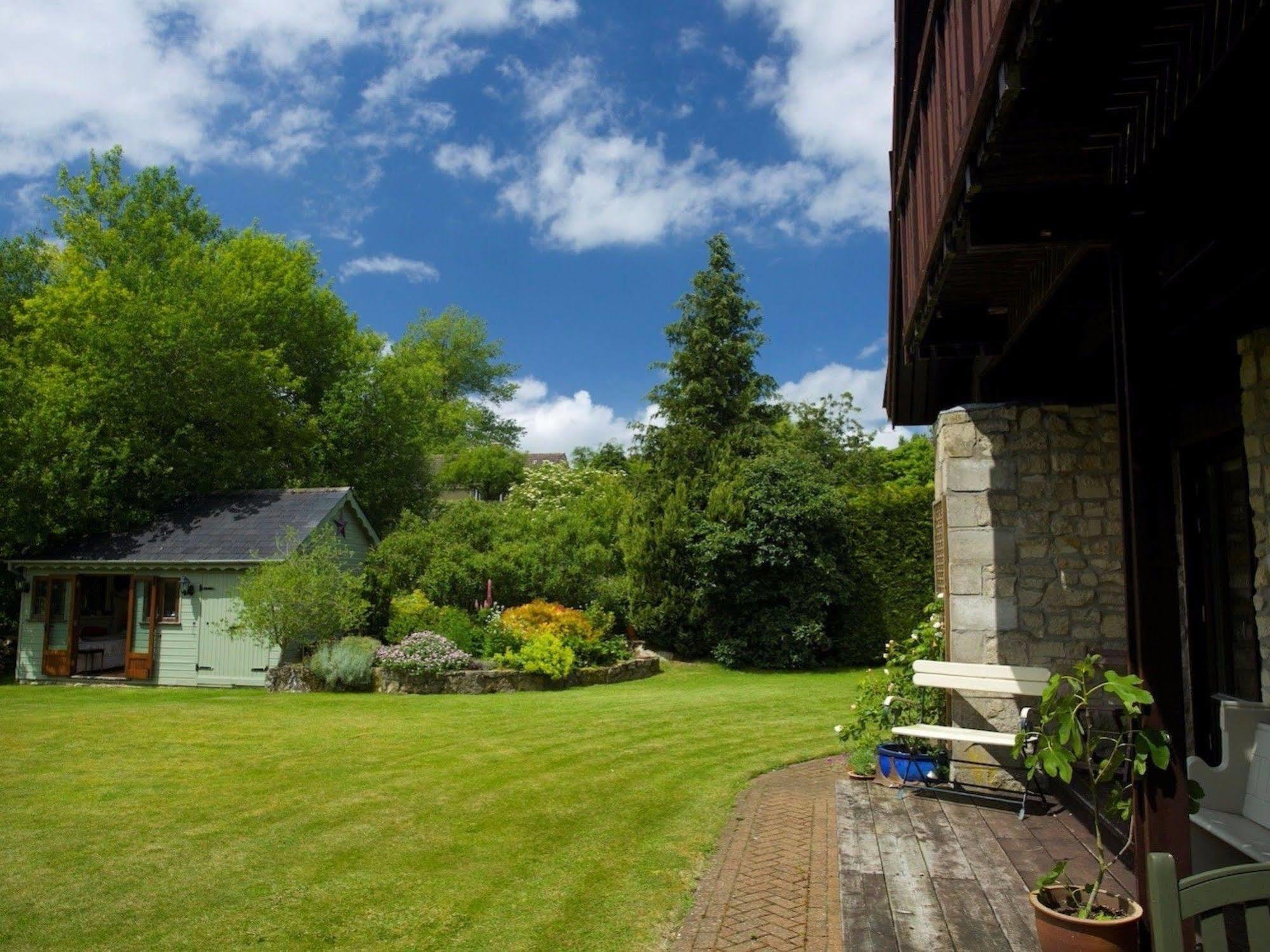 Hare Lodge B&B Tisbury Exterior photo