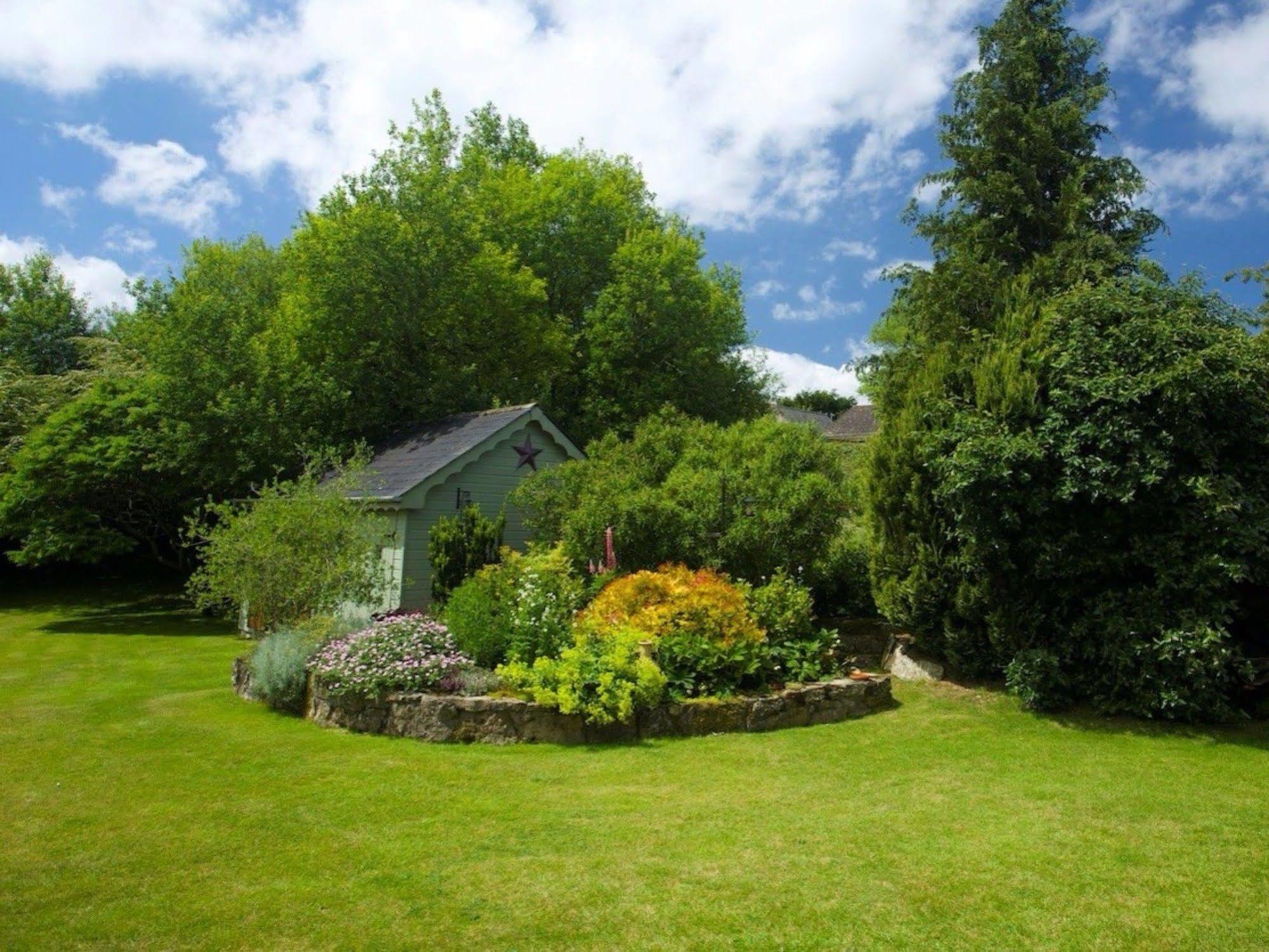 Hare Lodge B&B Tisbury Exterior photo